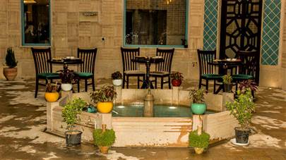 لابی هتل وکیل شیراز